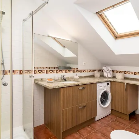 Deluxe Con Bano Privado Y Terraza Cartes